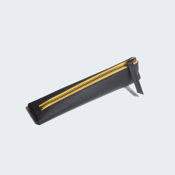 SEAT LEATHE PEN CASE SLIM