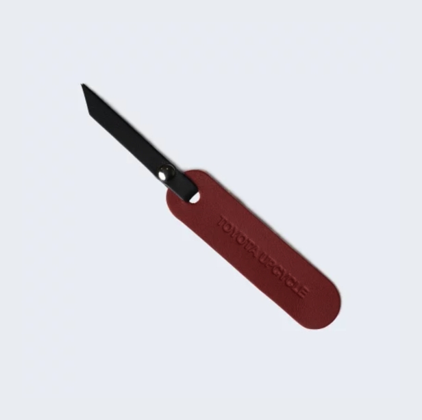 SEAT LEATHE PEN CASE SLIM