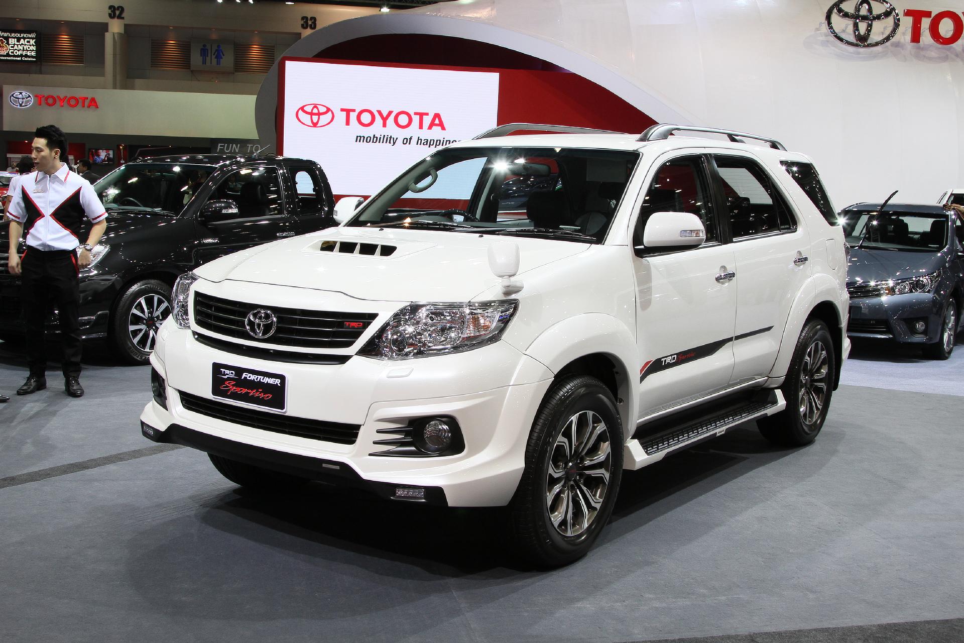 Toyota Fortuner TRD Sportivo 5 | Toyota Motor Corporation Official ...