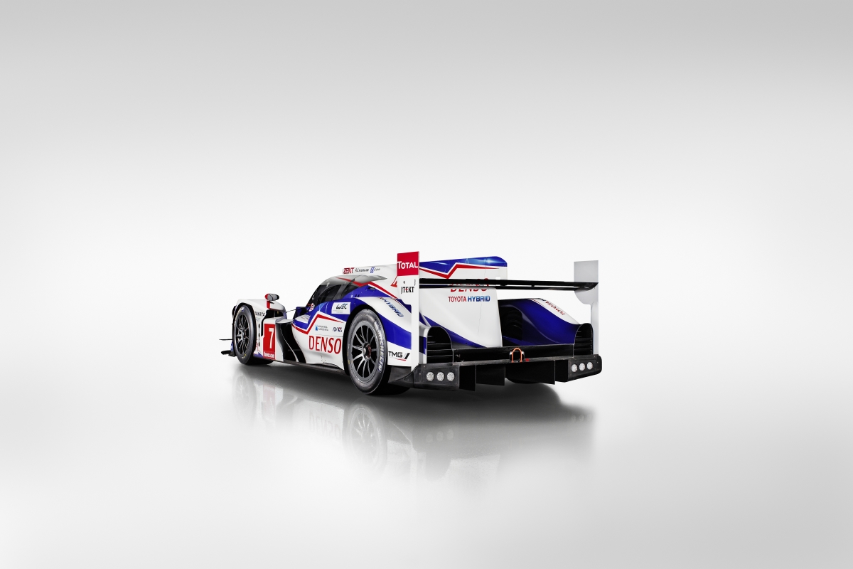 Toyota TS040 Hybrid