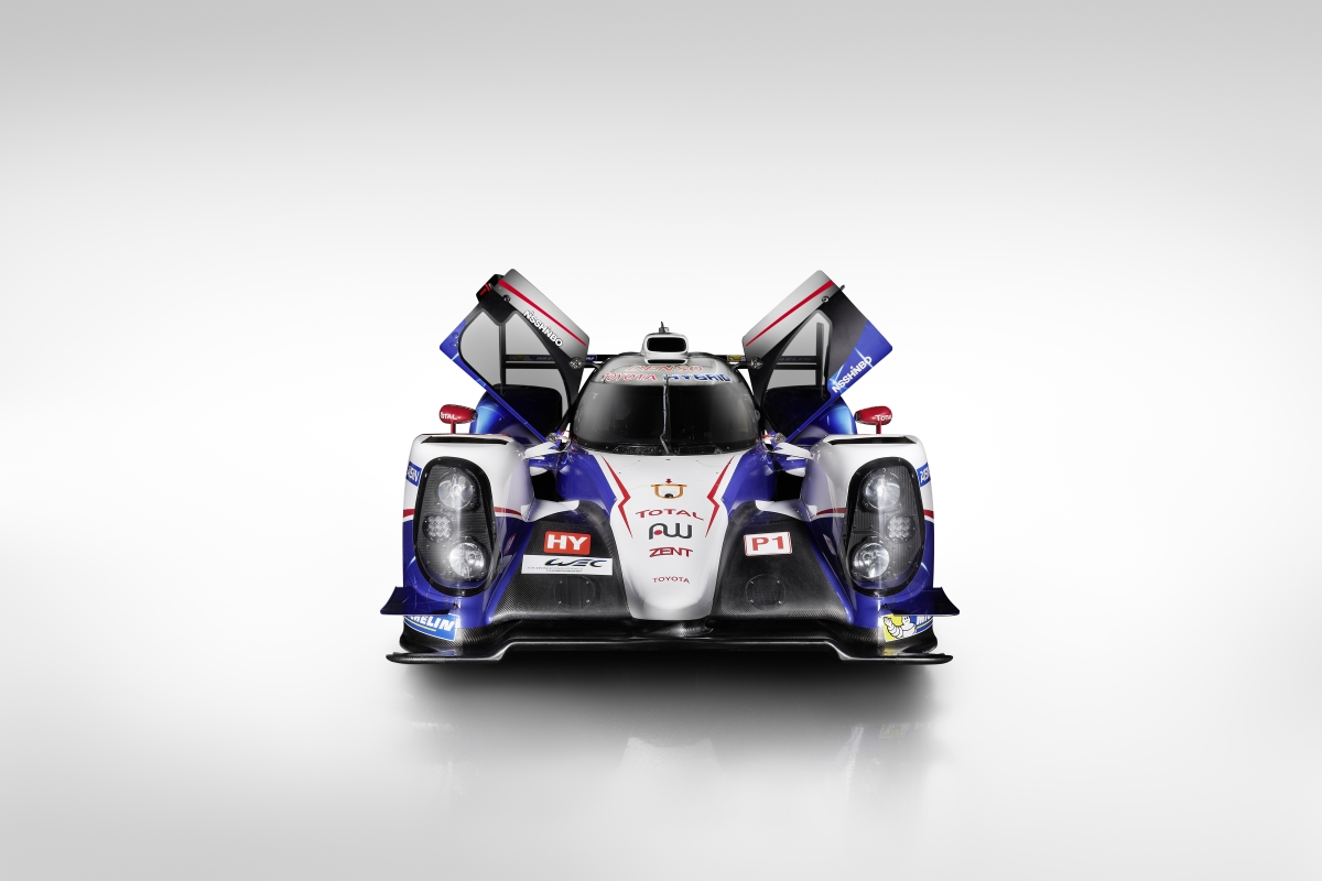 Toyota TS040 Hybrid