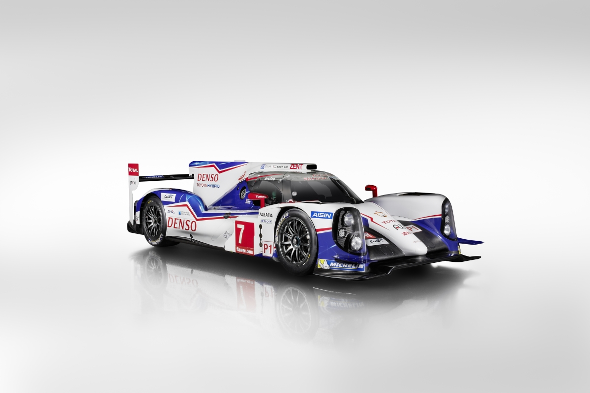 Toyota TS040 Hybrid