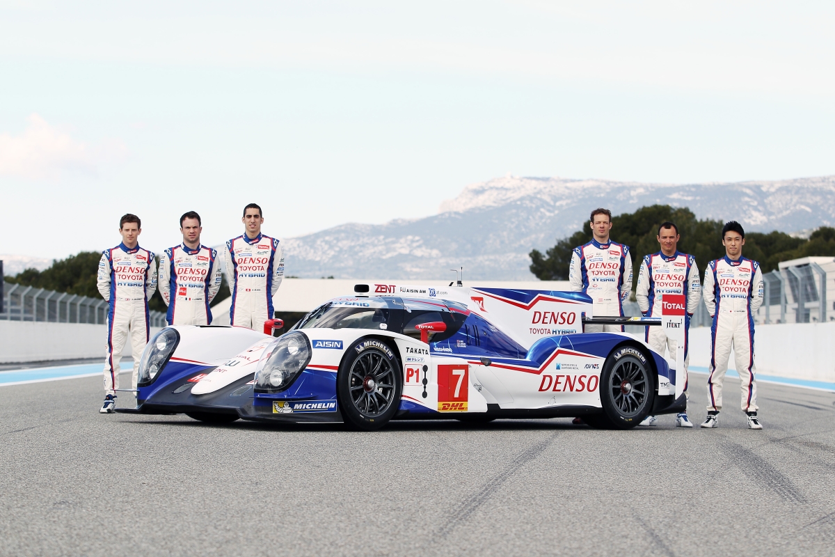 Toyota TS040 Hybrid