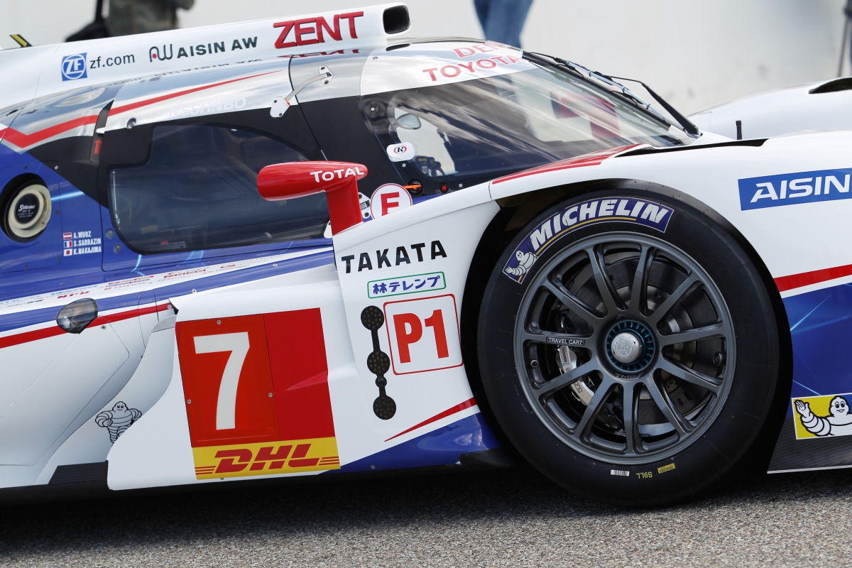 Toyota TS040 Hybrid