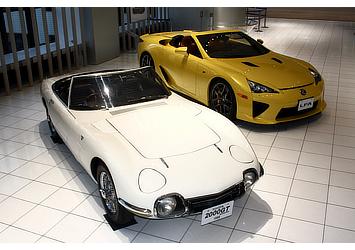 Toyota 2000GT & Lexus LFA Spider