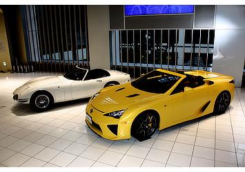 Toyota 2000GT & Lexus LFA Spider