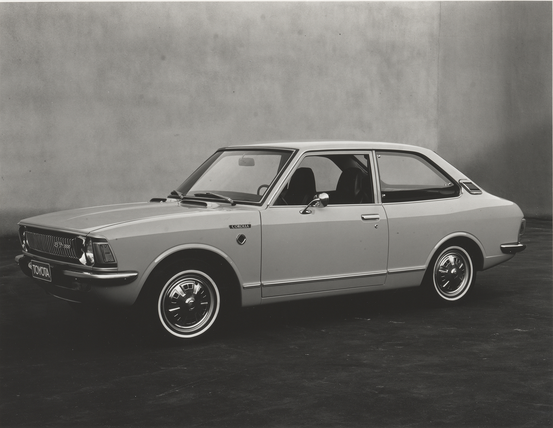 USA - The 2nd Generation Corolla (1971 - 1974)