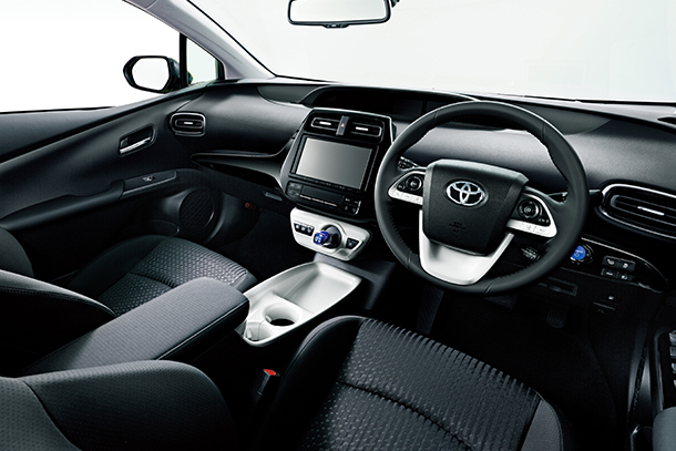 トヨタ販売会社採用