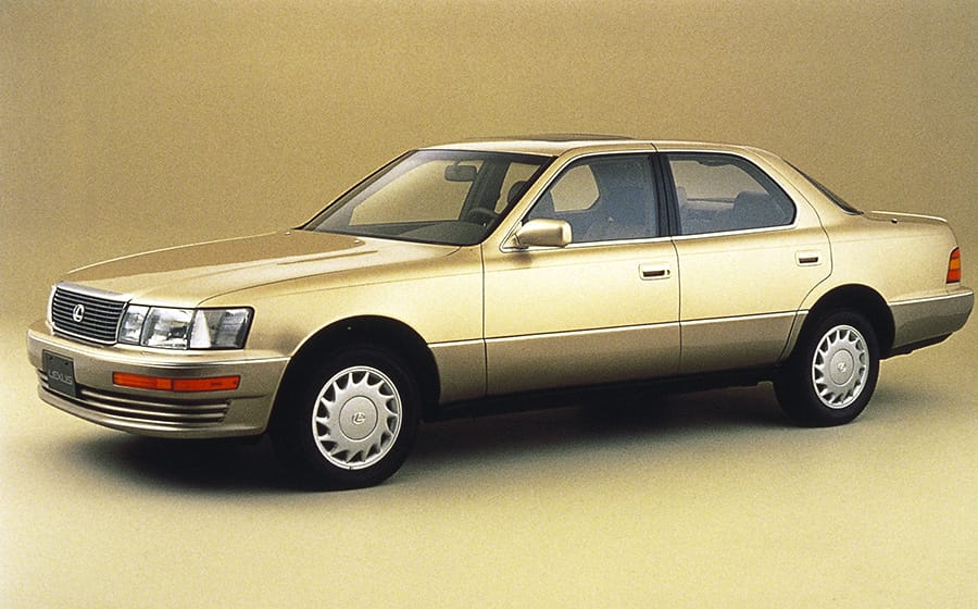 Lexus LS 400