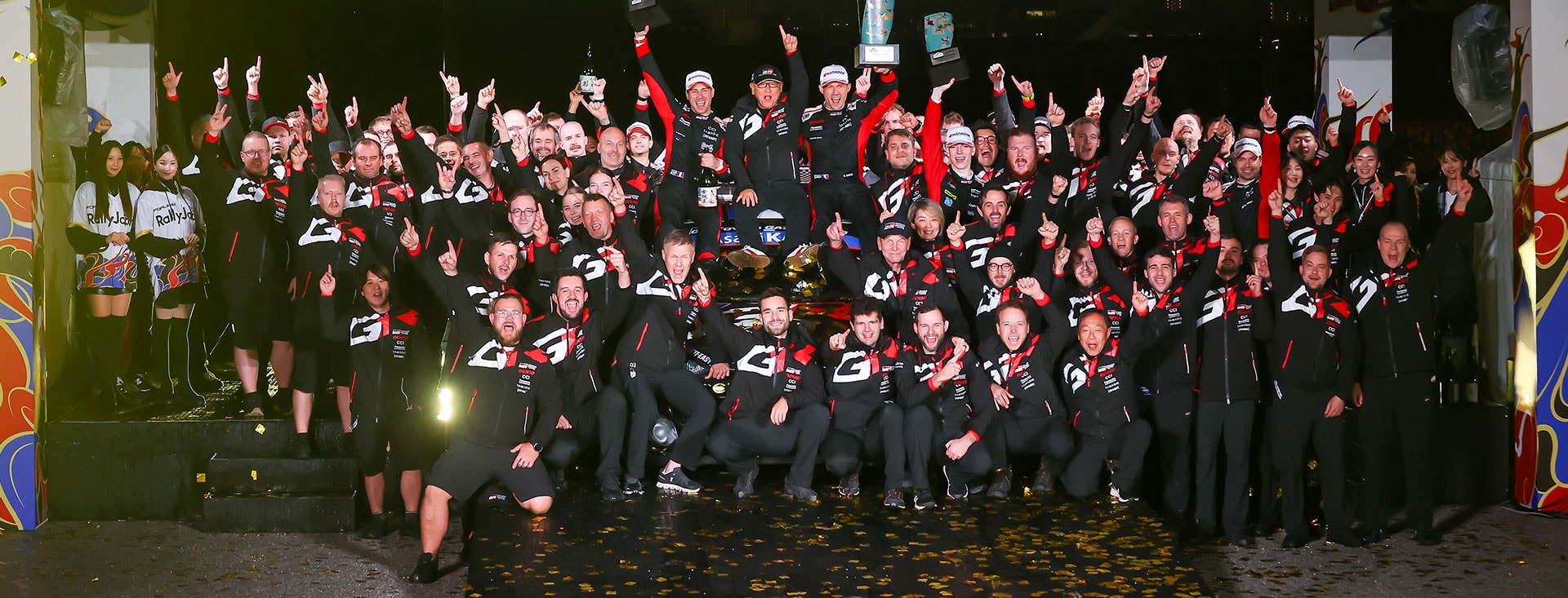 WRC 第13戦 ラリージャパン オジエがチームメイトとの激戦を制し今季6勝目を獲得 エバンスは総合2位、パヤリは総合3位でフィニッシュ