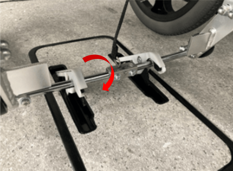 e-Palette 車いすワンタッチ固定装置