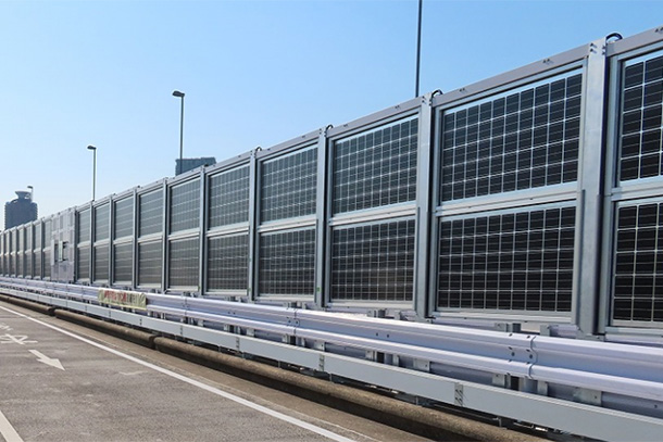 Solar power generation using the walls of the road? Shorten the Construction Period by Kaizen