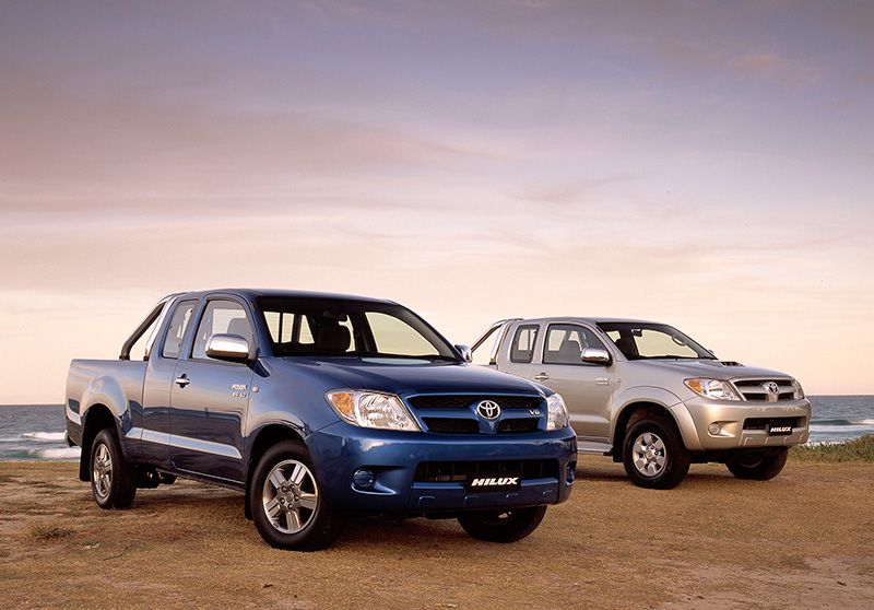 Evolution from 1st gen to 8th gen | HISTORY | Hilux 50th ...