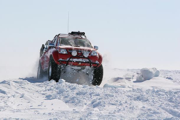 Hilux (Arctic, 2007)