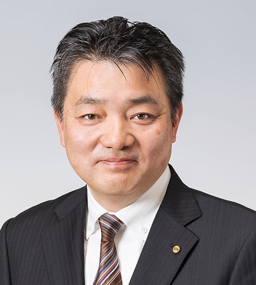 CE for 8th generation Hilux (2016―2017) Masahiko Maeda