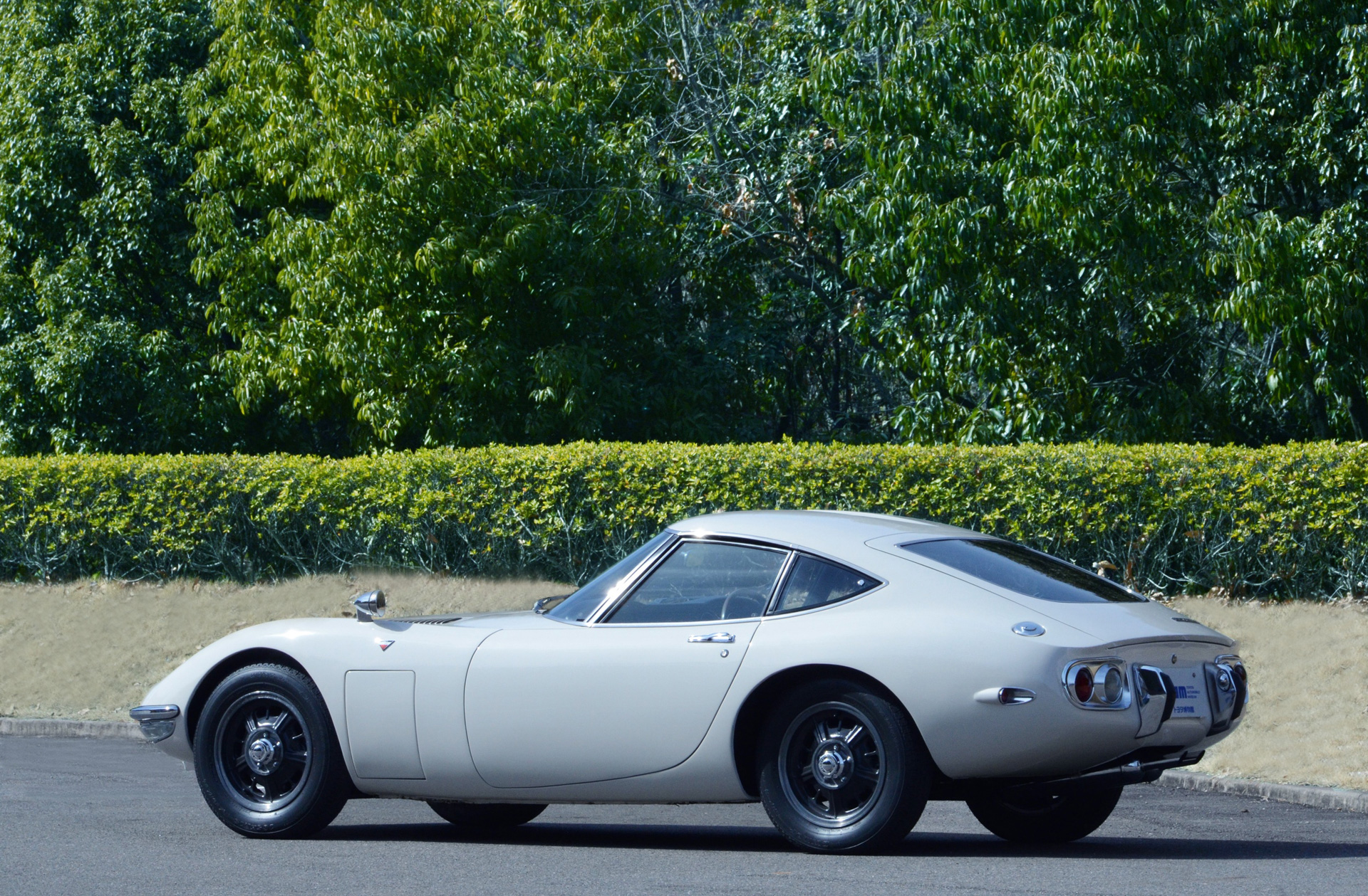 トヨタ博物館 収蔵車 2000GT | 企業アーカイブズ | 画像・動画DL