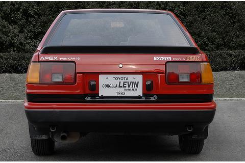 TOYOTA Corolla Levin (1983)