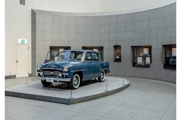 Automobile Gallery 3F: First-generation Crown