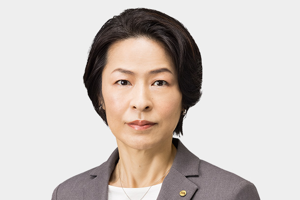 Yumi Otsuka, Operating Officer