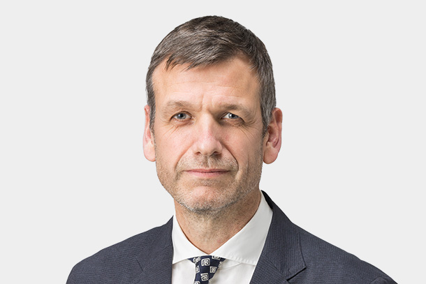 Simon Humphries, Operating Officer