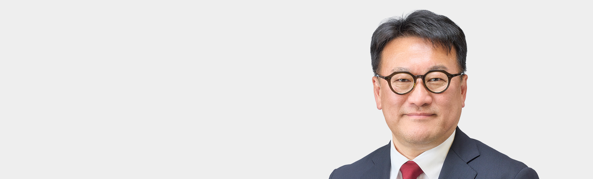 Takefumi Shiga, Operating Officer