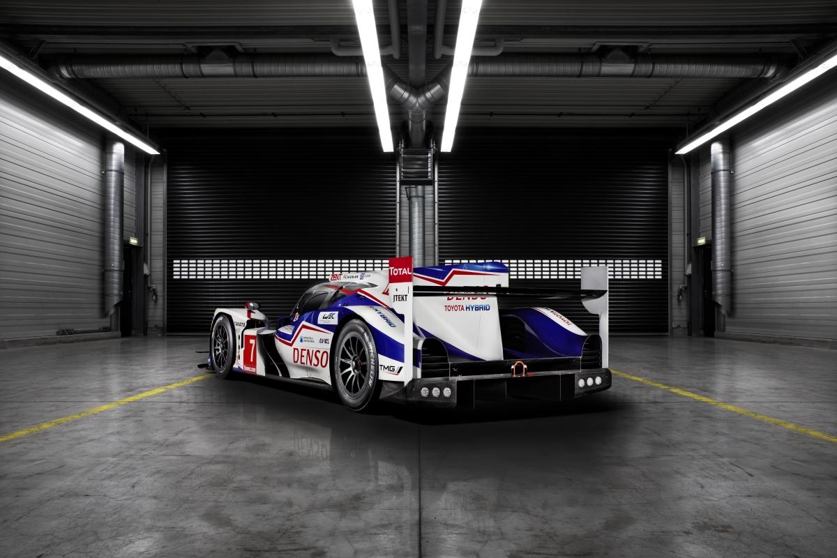 Toyota Ts040 Hybrid トヨタ自動車株式会社 公式企業サイト