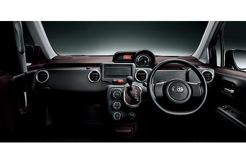 特別仕様車 F “Jack”　（2WD） （内装色：ブラック） ＜オプション装着車＞