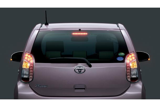 Toyota Passo + Hana