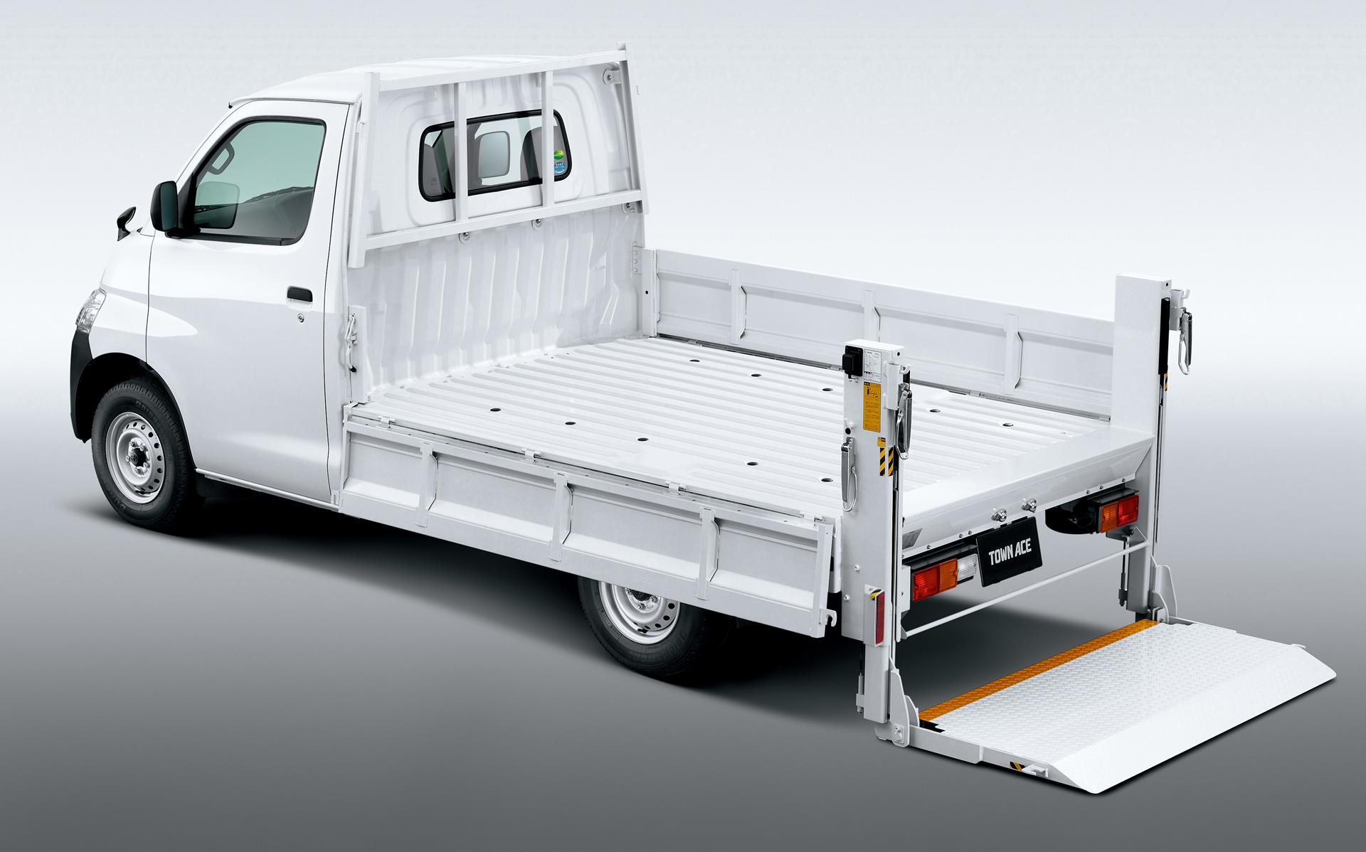 TECS タウンエース トラック パワーリフト車 (2WD) (ホワイト) | トヨタ自動車株式会社 公式企業サイト
