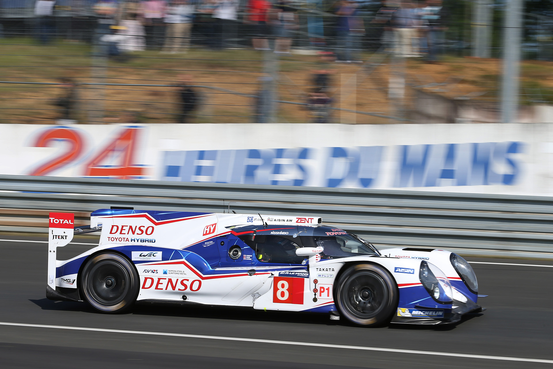 Toyota ts040 Hybrid