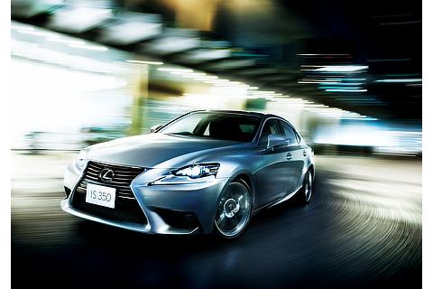 IS350“version L”（プラチナムシルバーメタリック）＜オプション装着車＞