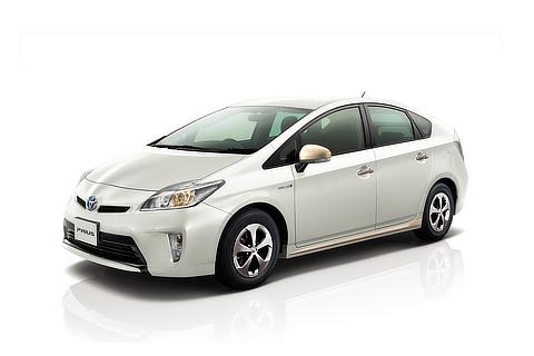 特別仕様車 S“マイコーデ”（ホワイトパールクリスタルシャイン）〈オプション装着車〉