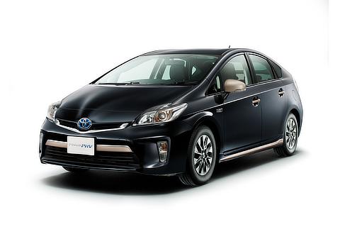 S（アティチュードブラックマイカ）〈オプション装着車〉