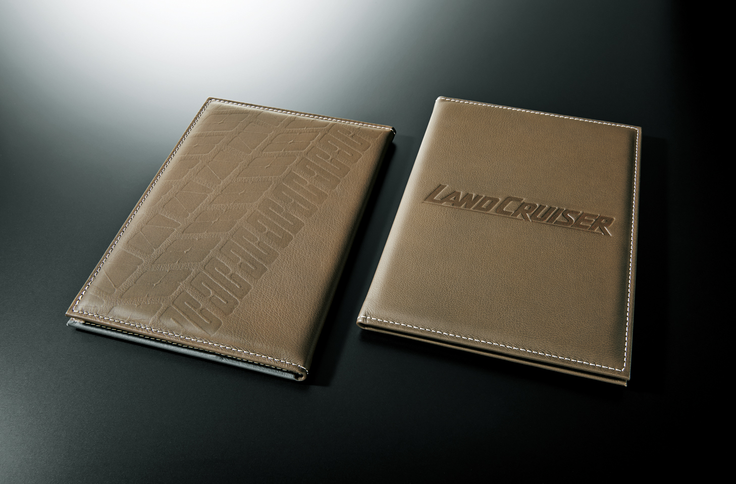 Land Cruiser 70 series 30th anniversary commemorative leather maintenance record holder
