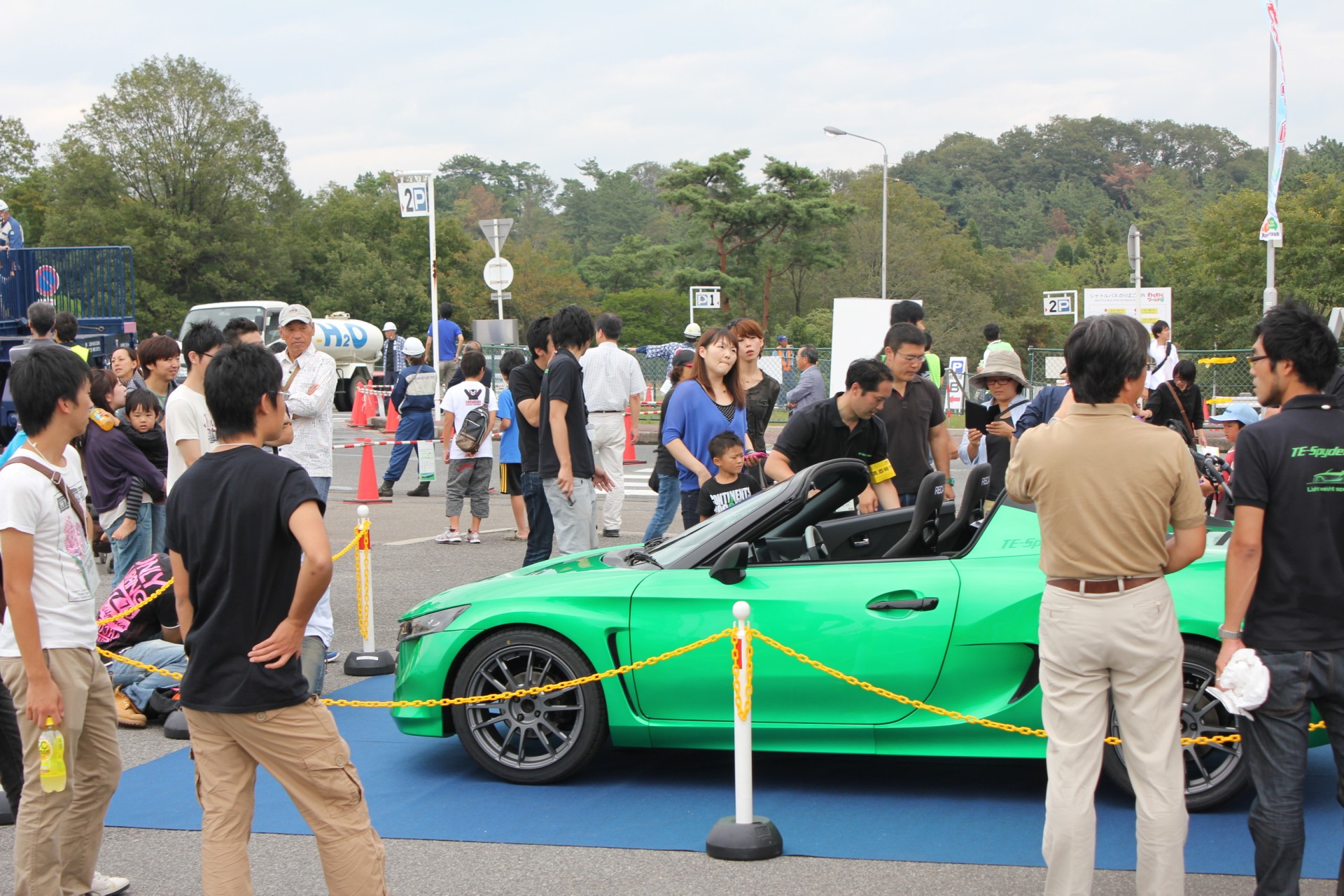 2013TESフェスティバル「トヨタ技術会実車製作“TE-Spyder 800”｣
