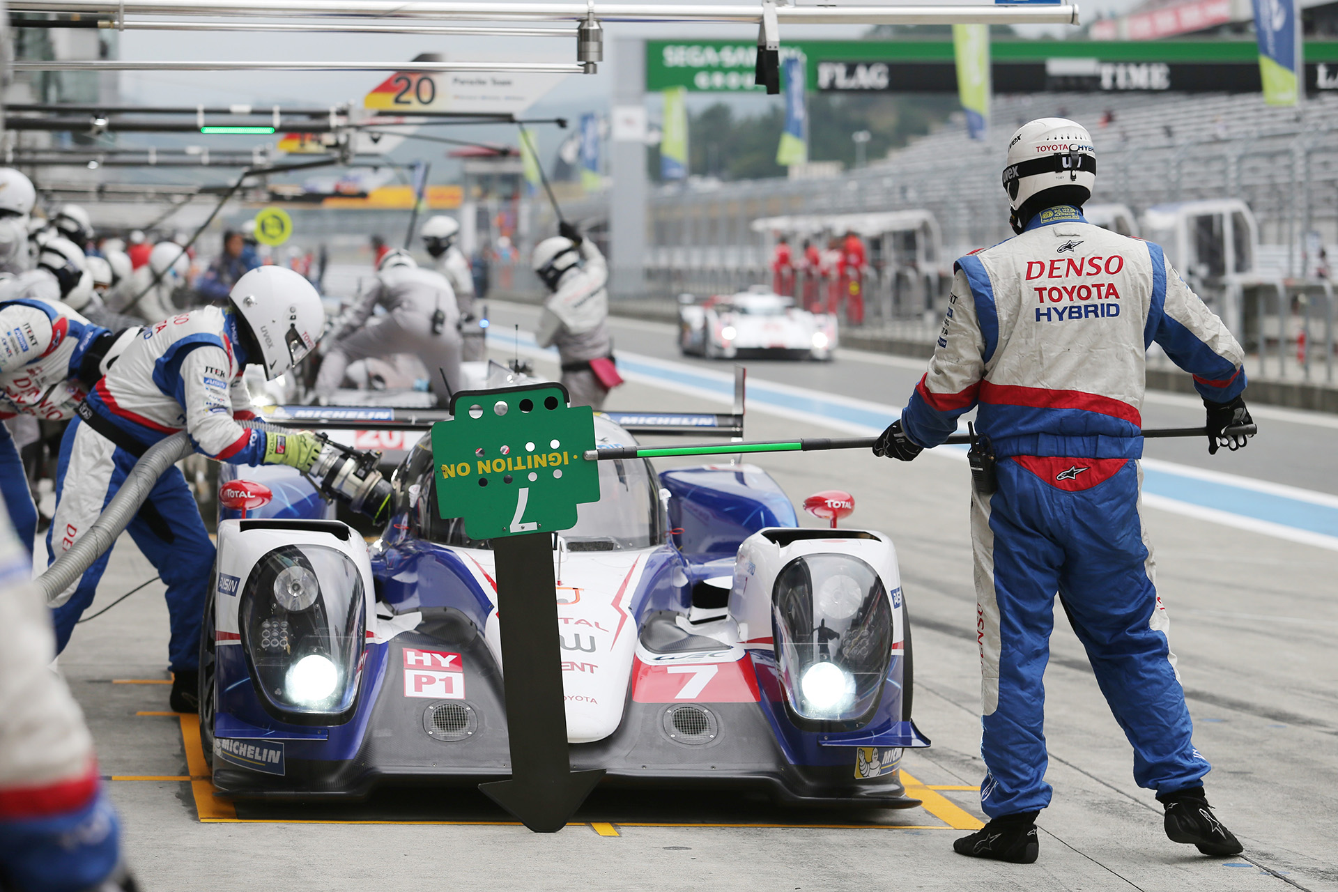 2014 WEC Round 5 Fuji