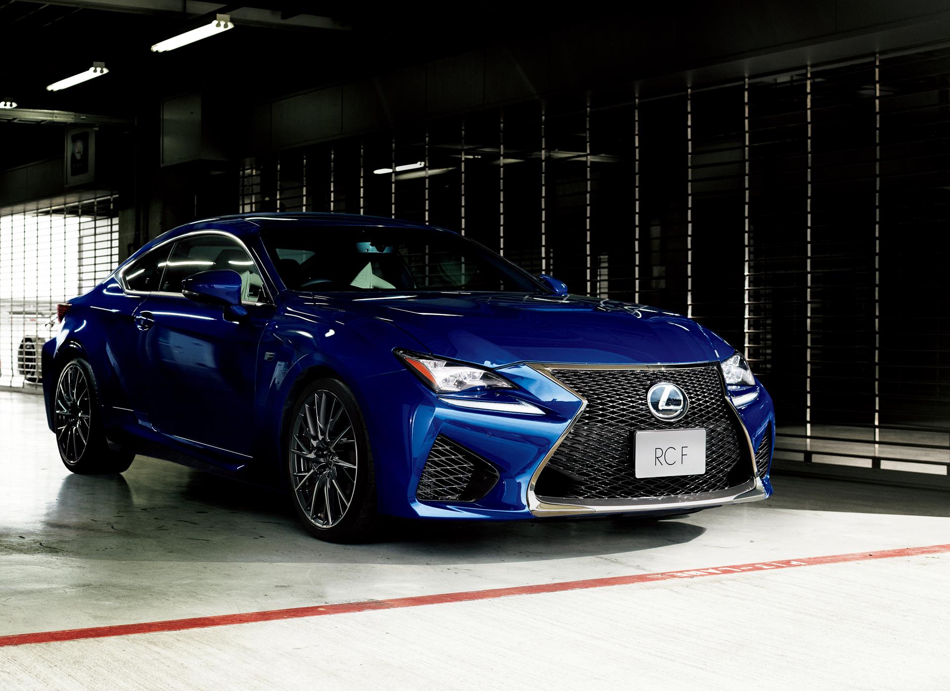 RC F (Heat Blue Contrast Layering; options shown)