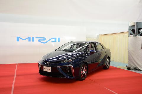 Production ceremony for the Toyota Mirai (February 24, 2015)