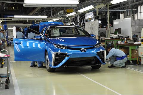 Production ceremony for the Toyota Mirai (February 24, 2015)