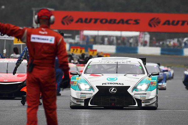 PETRONAS TOM'S RC F 36号車