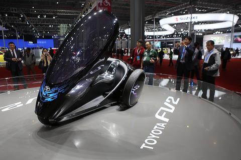 Toyota FV2 concept at Auto Shanghai 2015