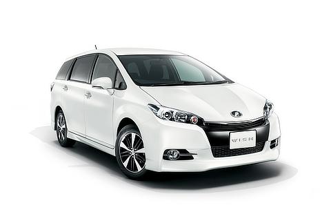 特別仕様車 1.8S（2WD）“MONOTONE”（ホワイトパールクリスタルシャイン）
