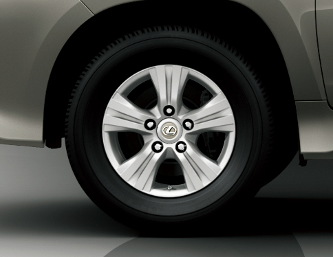 285/60R18 Tire and aluminum wheel