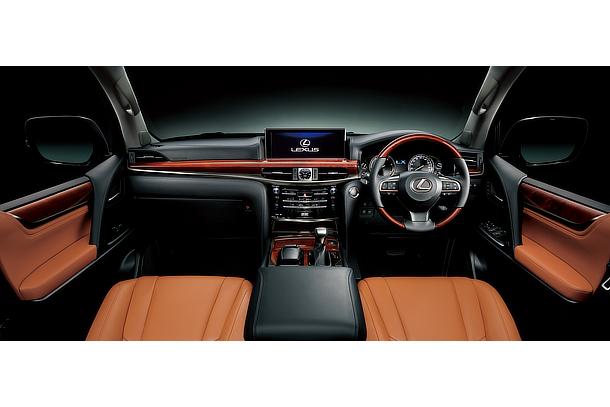 LX 570 (Interior color: Sun Flare Brown)