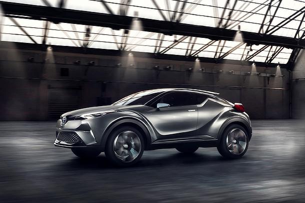 TOYOTA                5      TOYOTA C-HR 