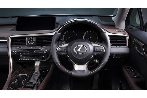 RX450h Version L (Noble Brown interior color; options shown)