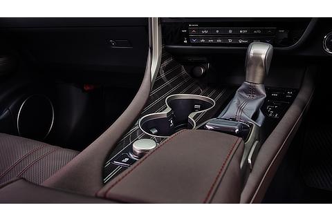 RX450h Version L (Noble Brown interior color; options shown)