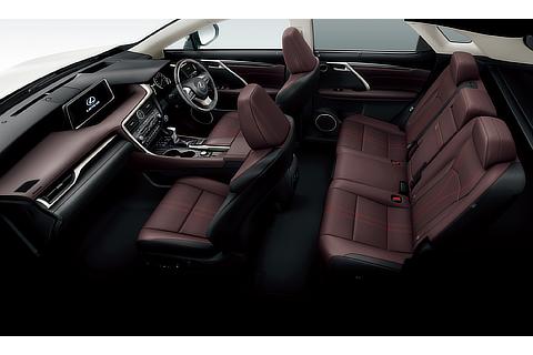 RX450h Version L (Noble Brown interior color)