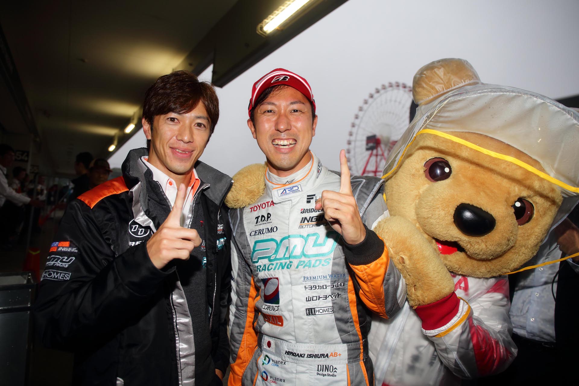 【監督】立川 祐路／【ドライバー】石浦 宏明 SUPER FORMULA 2015年 第７戦 鈴鹿