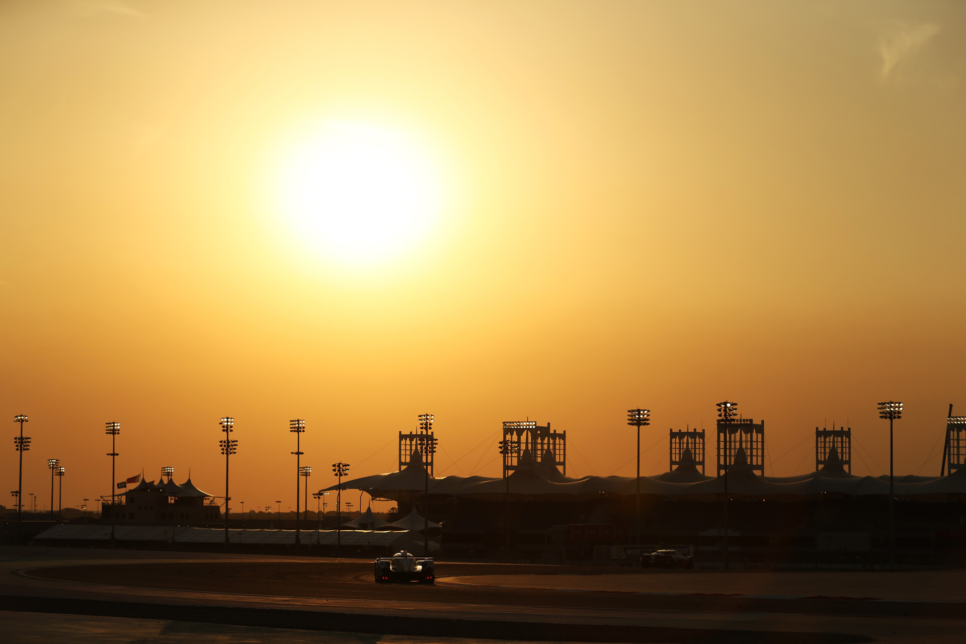 2015 WEC Round 8 Bahrain